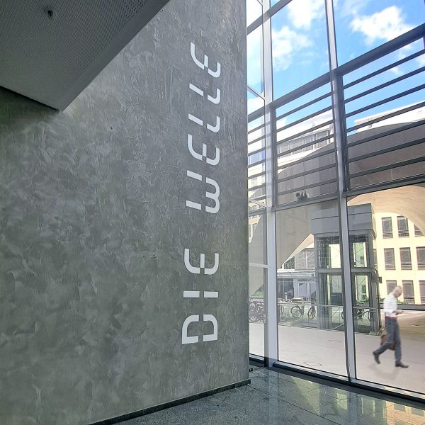 Die Welle Frankfurt • Space Branding • BCC GmbH